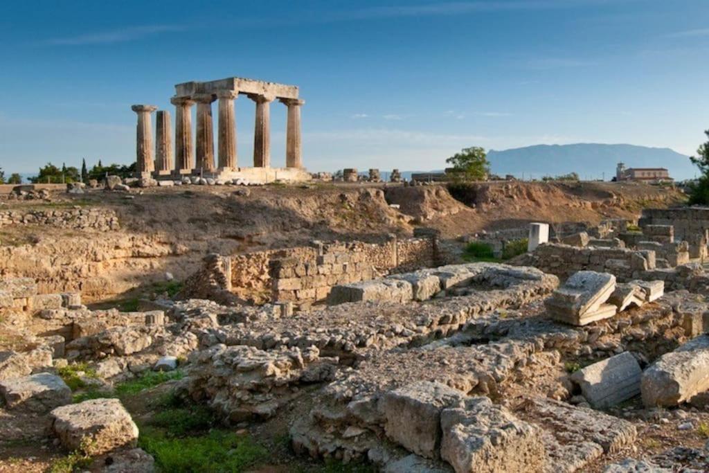 Stone Suite In The Center Of Corinth Exterior photo